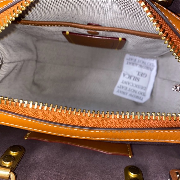 Coach Rogue 20 In Colorblock - Picture 12 of 16